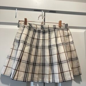 Stylish Plaid Mini Skirt - Cream and Brown